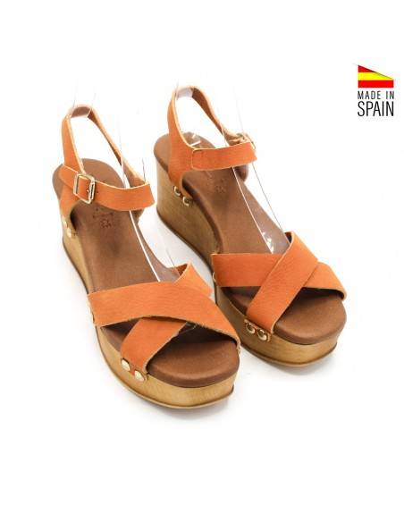 SANDALIAS DE CUÑA DE MADERA