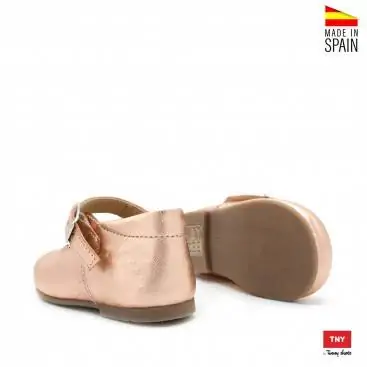 mercedita nina champan piel