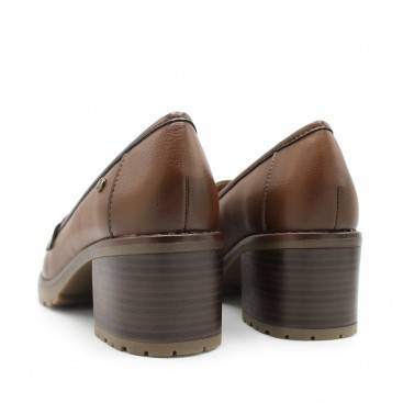 MOCASÍN CON TACÓN