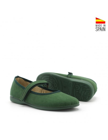 mercedita niña verde