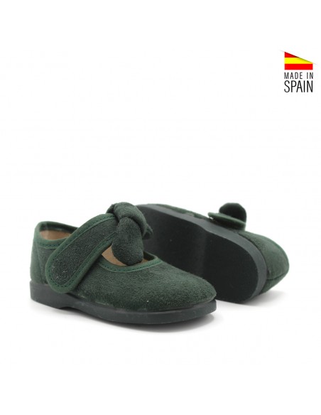 Zapato mercedita verde botella vista tres cuartos