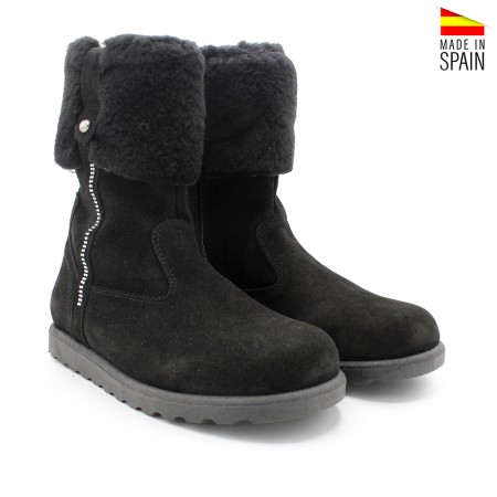 BOTAS NEGRAS DE NIÑA