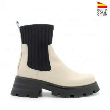 botín plataforma beige