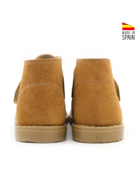botas niño camel