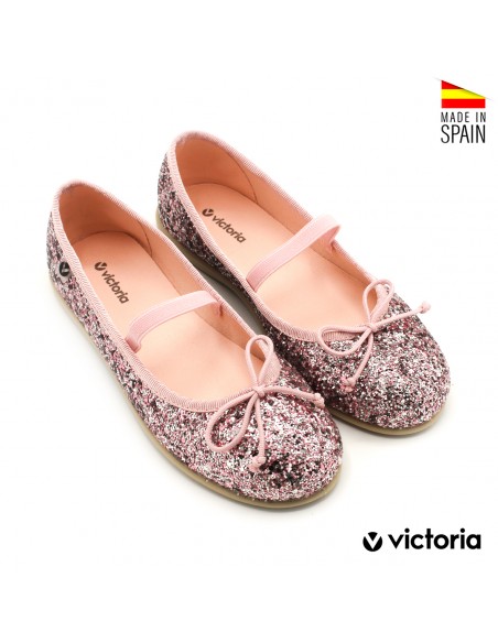 merceditas victoria niña