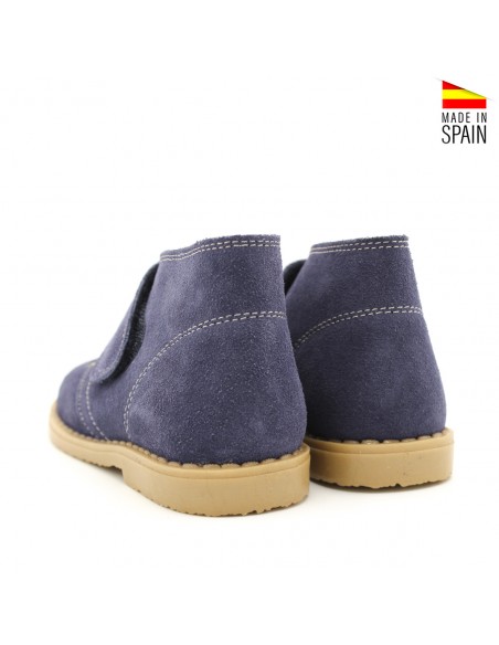 pisacacas infantiles niño