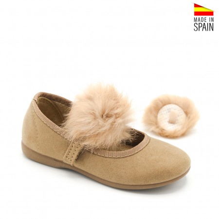 pompón zapatos niña