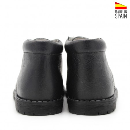 botín de bebe negro