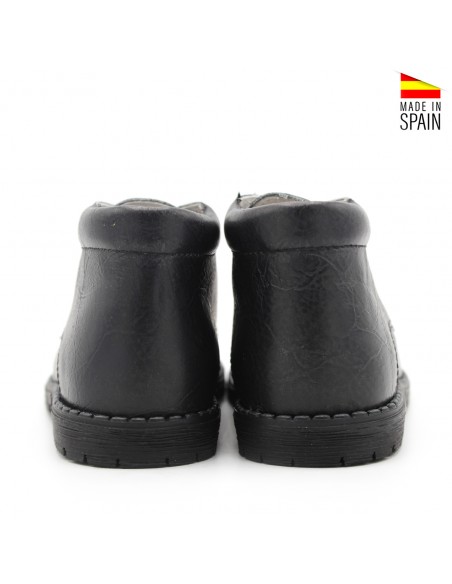 botín de bebe negro