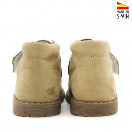 Botín nobuck velcro pistacho