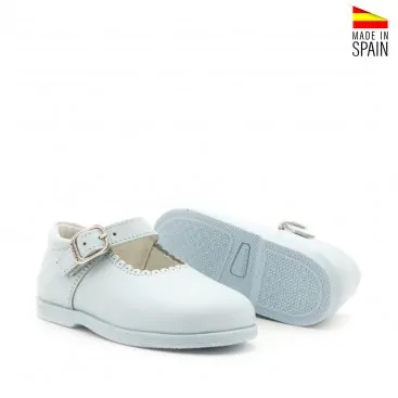 merceditas niña azul celeste