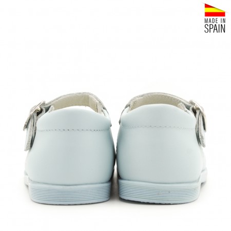 mercedita niña azul celeste