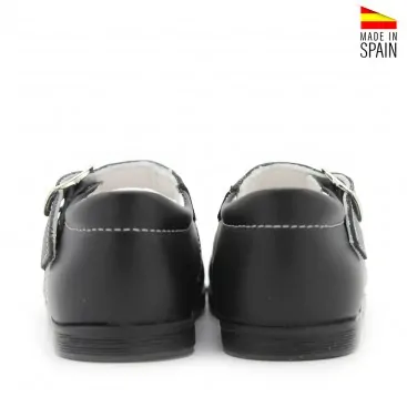 mercedita negra niña