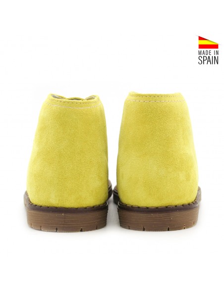 botines infantiles amarillos