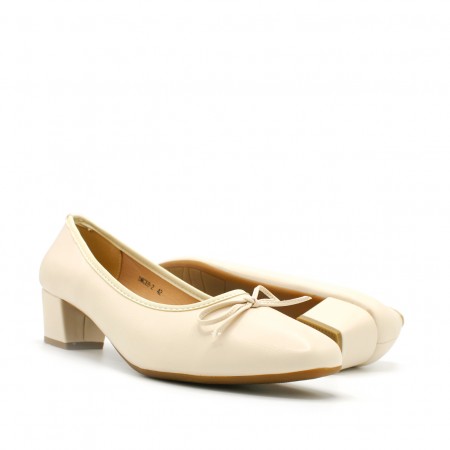 zapatos beige de tacón tallas grandes