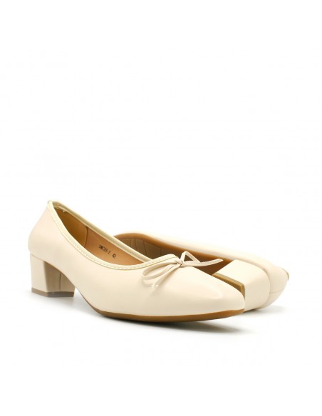 zapatos beige de tacón tallas grandes
