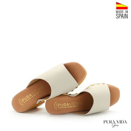 sandalias tacón madera blanca