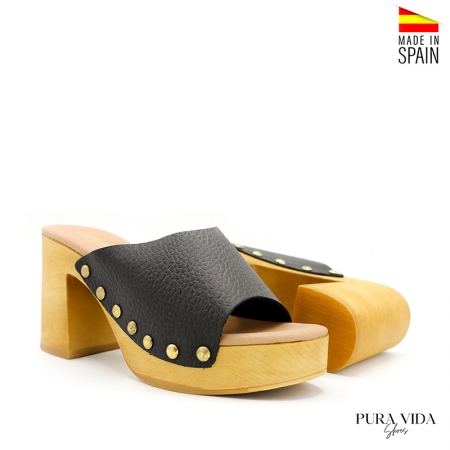 Zueco abierto negro napa