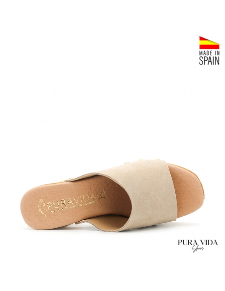 sandalia madera beige