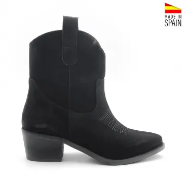 botin de tacon negro