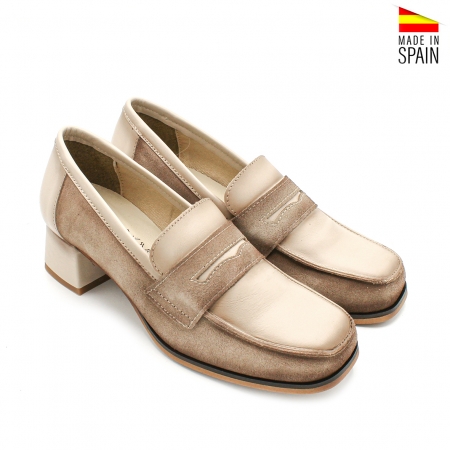 Zapatos Cómodos Para Mujer Mocasines 24 HRS Piel Beige Con Cuña