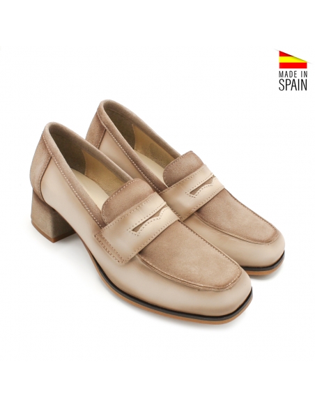 mocasin tacon beige