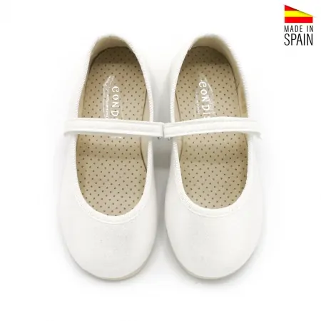 mercedita niña blanca