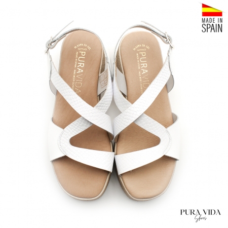 sandalias blancas con cuña