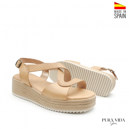 sandalias de piel beige con cuña
