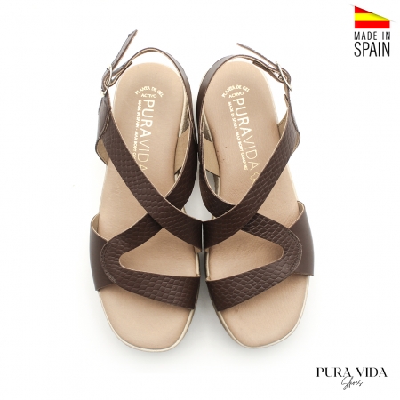 sandalias de cuña marrones