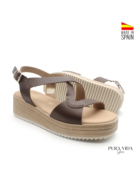 sandalia marrón con plantilla de gel