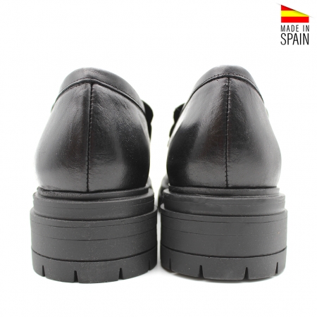 mocasines negros con plataforma