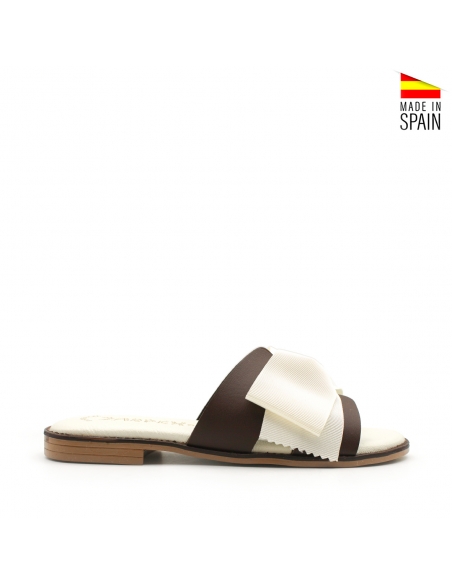 Sandalia Plana con Lazo