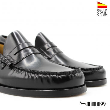 zapato castellanO negro