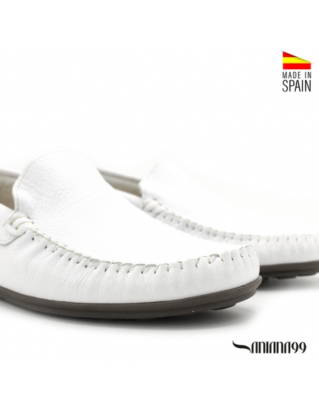 zapatos mocasines blancos para hombre