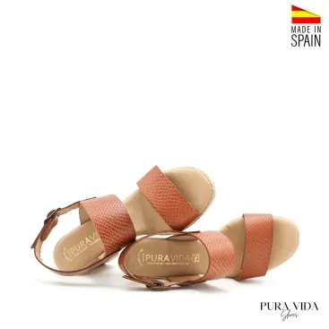 Sandalia tacon cuero doble tira