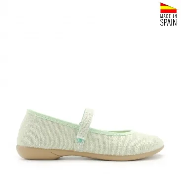 merceditas lino niña