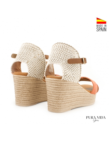 sandalias con cuña piel