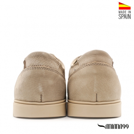 zapatos beige de hombre
