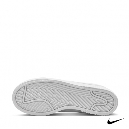 Zapatilla Nike blanca mujer estilo tenis retro