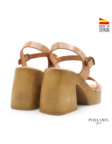 sandalias con plataforma y tacon