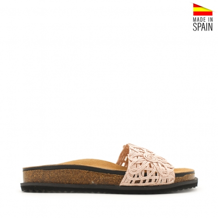 Sandalia flor con cuerda de rafia