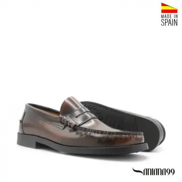 castellanos marrones