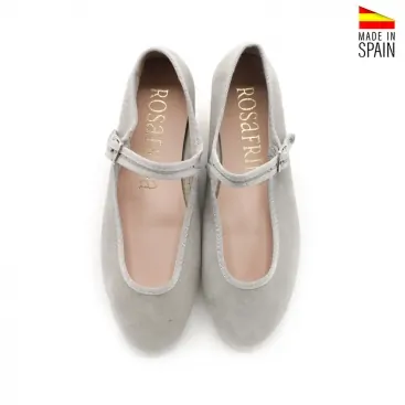 merceditas mujer grises