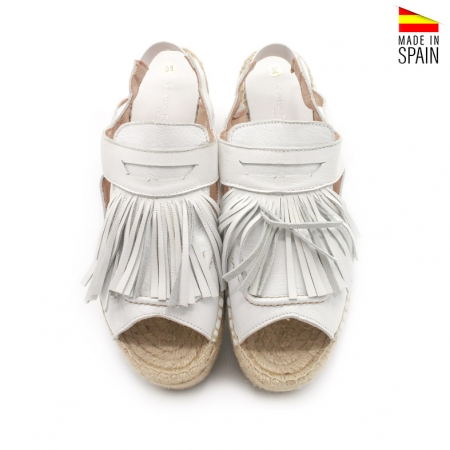 sandalia flecos blanca