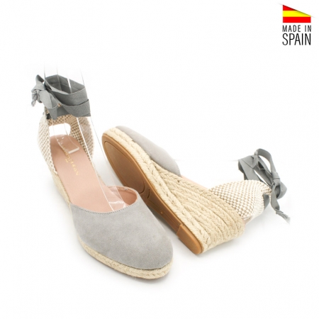 Alpargata gris con cuña media de ante