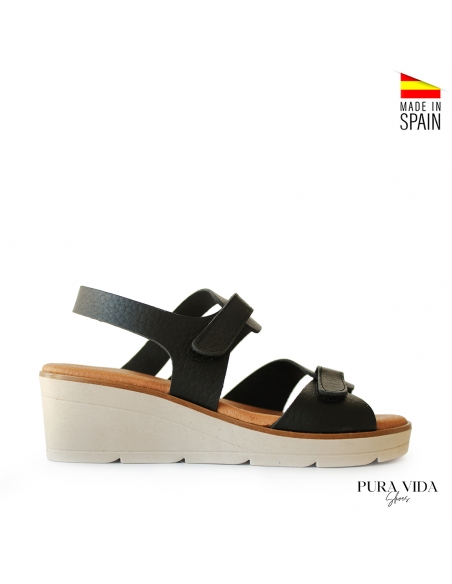 sandalias cuña media