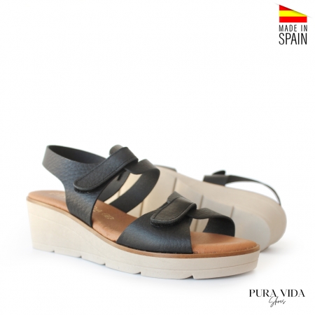 sandalia cuña media negra