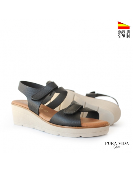 sandalia cuña media negra