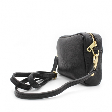 Bolso Negro Pequeño: Versatilidad y Estilo en un Accesorio